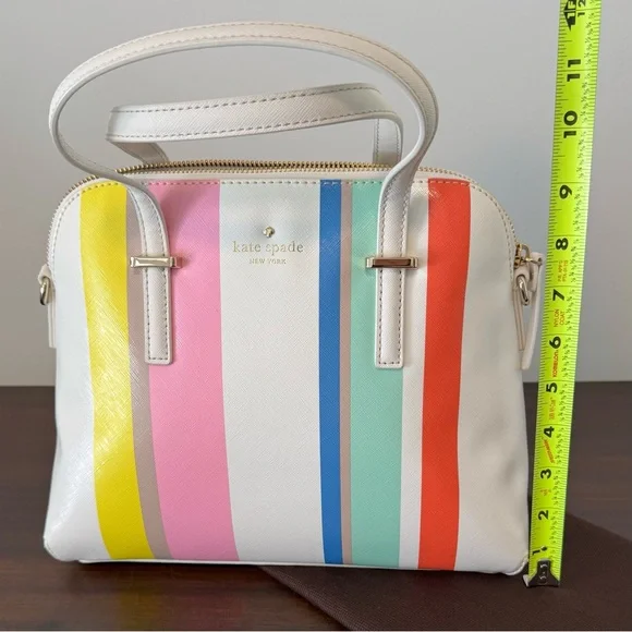 Kate Spade NWT - Cedar Street Multi Striped bag, dust bag included - Picture 7 of 11